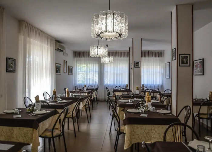 Ξενοδοχείο Zani 3*